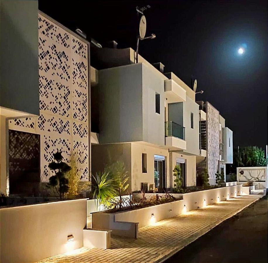 Antigona Nikiti Appartement Buitenkant foto