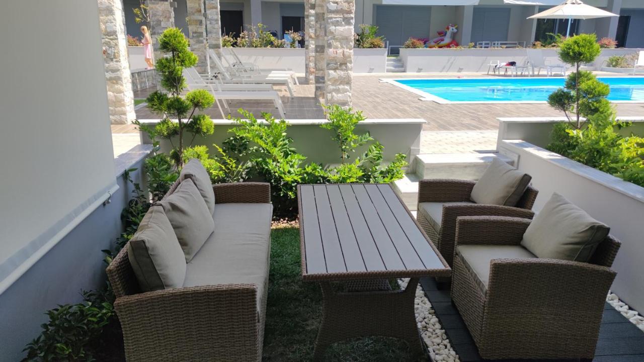 Antigona Nikiti Appartement Buitenkant foto